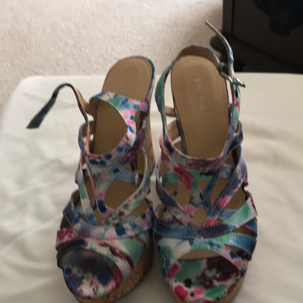 X-Appeal Wedges